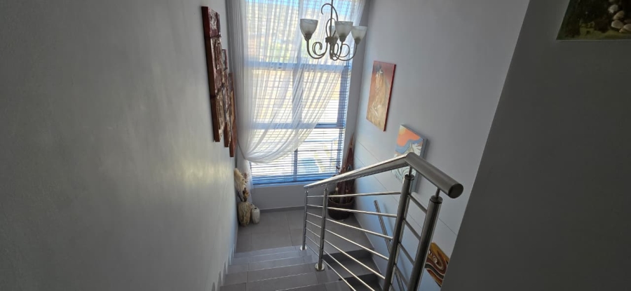 3 Bedroom Property for Sale in Island View Western Cape